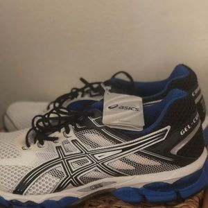 Mens asics shoes size 12
